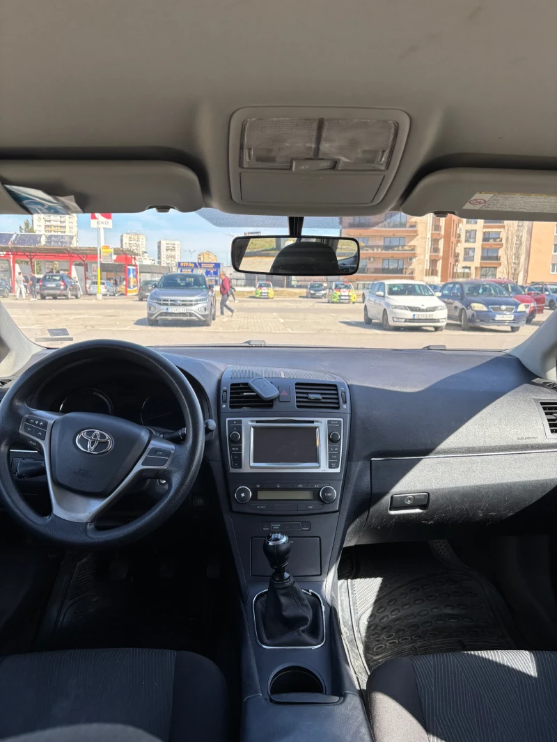 Toyota Avensis 2.0 D-4D, снимка 11 - Автомобили и джипове - 49421495