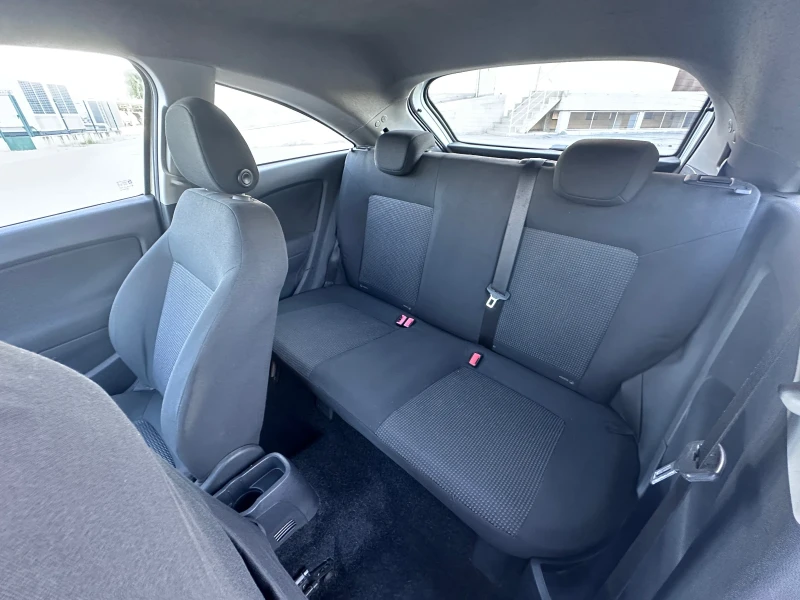 Opel Corsa 1.2i GAZ , снимка 14 - Автомобили и джипове - 51372518