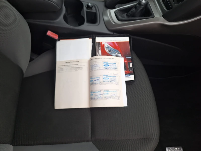 Ford Focus 1.6TDCI Euro5 Navi!, снимка 16 - Автомобили и джипове - 51836309