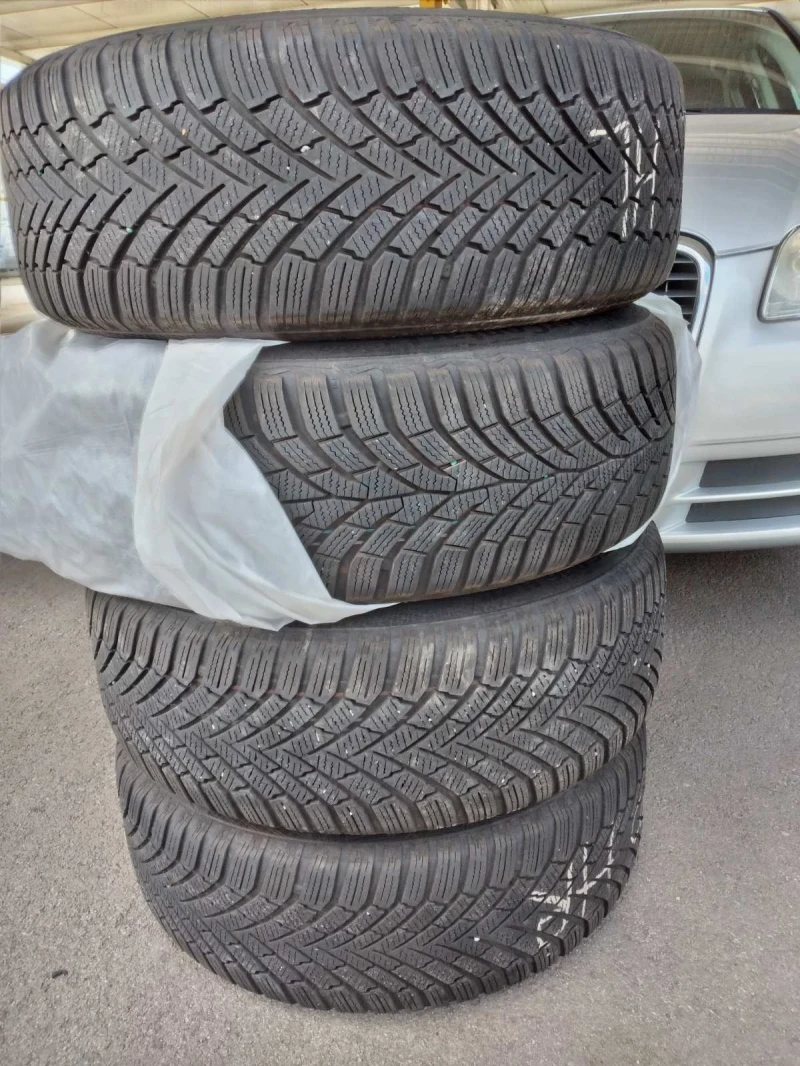 BMW 318 i 2008 год. 143к.с., снимка 13 - Автомобили и джипове - 52461404