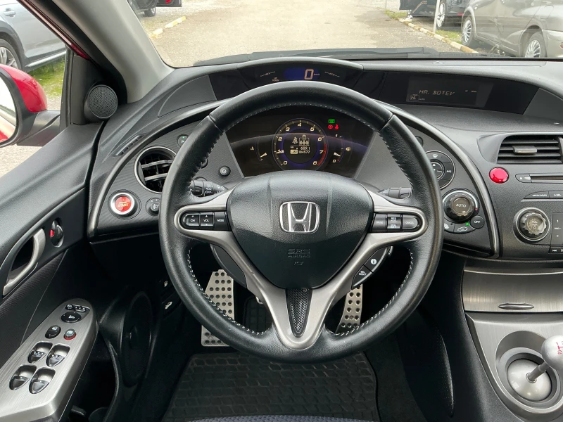 Honda Civic 1.4 i-VTEC, снимка 11 - Автомобили и джипове - 52352785