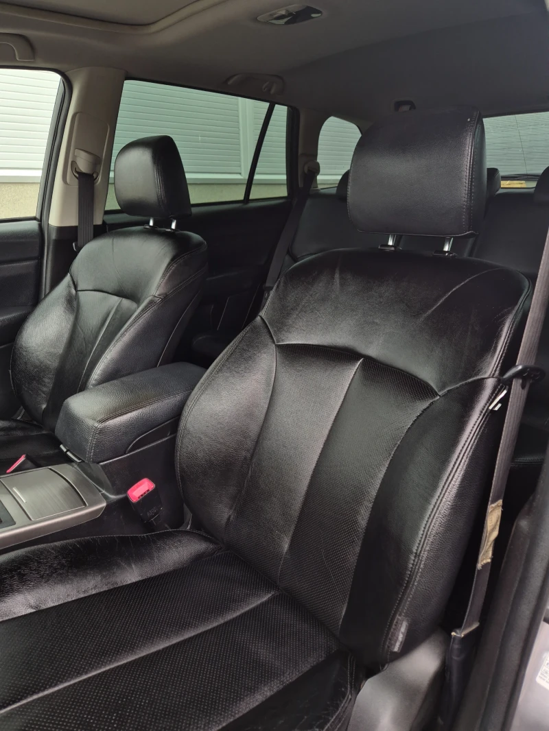 Subaru Legacy 2.5GT EXECUTIVE* СЕРВИЗНА ИСТОРИЯ , снимка 6 - Автомобили и джипове - 52596572