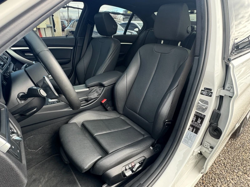 BMW 320 D ! RWD ! M Pack ! Digital ! B47 !, снимка 7 - Автомобили и джипове - 53133838