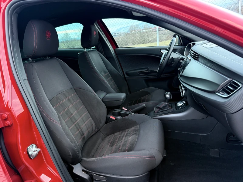 Alfa Romeo Giulietta 1.6 JTDm2 NAVI , снимка 13 - Автомобили и джипове - 53329078