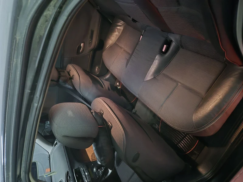 Renault Laguna, снимка 14 - Автомобили и джипове - 53374779