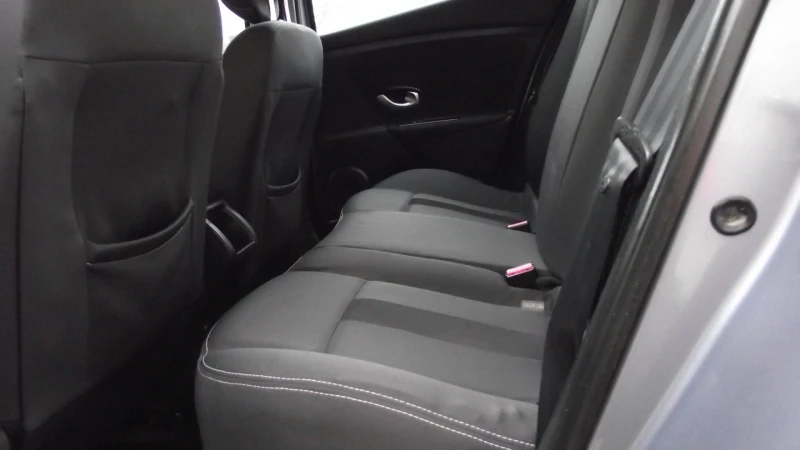 Renault Megane 1.6.i.110.k.c.6.speed.5.100 km., снимка 15 - Автомобили и джипове - 53562442