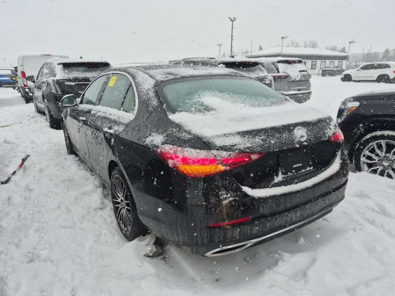 Mercedes-Benz C 300 CARFAX /Кожа/Нави/Подгрев/Панорама, снимка 4 - Автомобили и джипове - 53580339