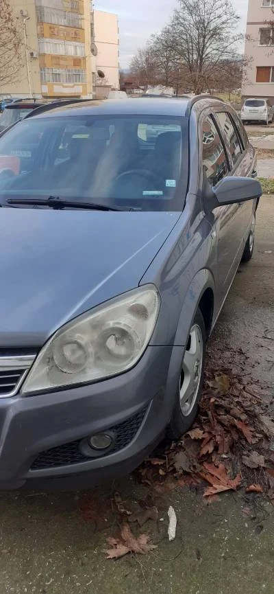 Opel Astra 1, 6 газ/бензин, снимка 3 - Автомобили и джипове - 49177558