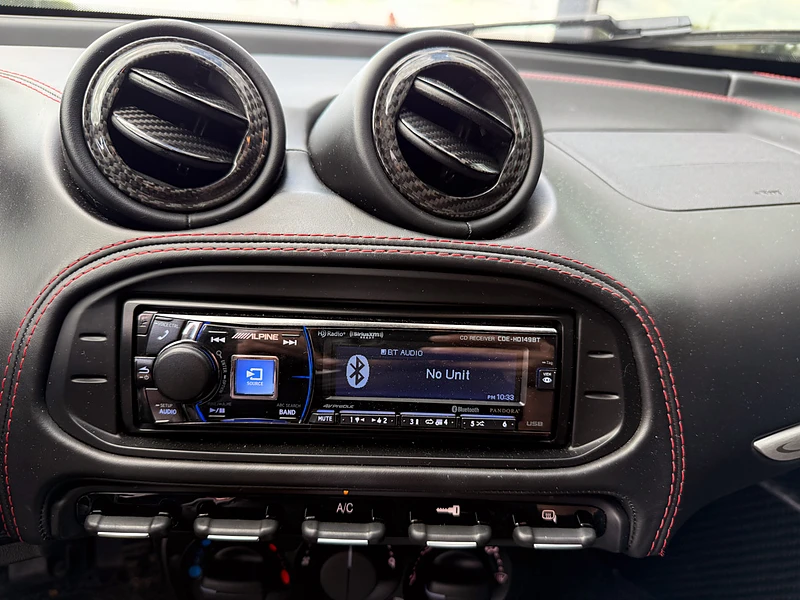 Alfa Romeo 4C Coupe Rosso Competizione + Full Carbon ЦЕНА ДО БГ, снимка 14 - Автомобили и джипове - 54918952