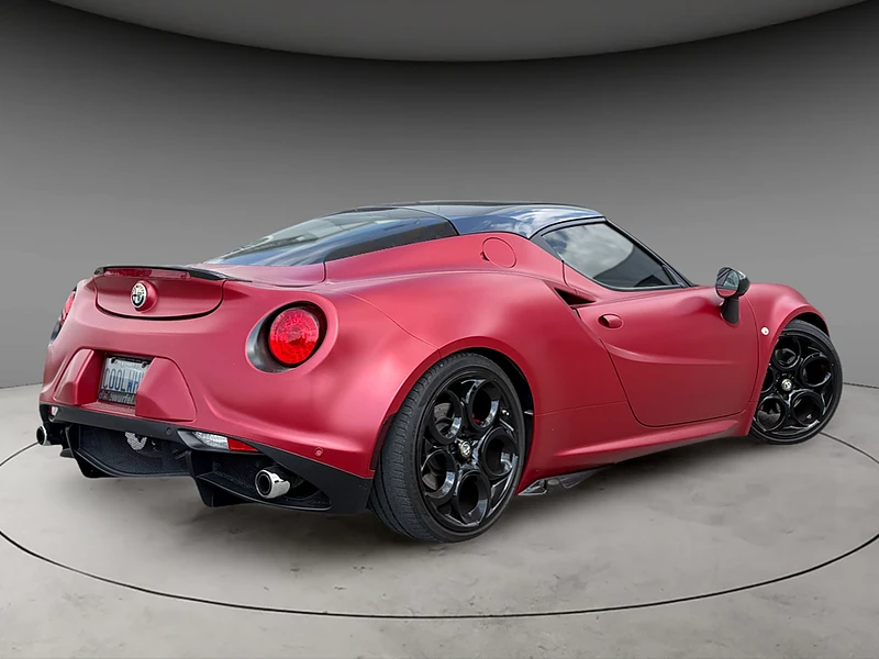 Alfa Romeo 4C Coupe Rosso Competizione + Full Carbon ЦЕНА ДО БГ, снимка 7 - Автомобили и джипове - 54918952