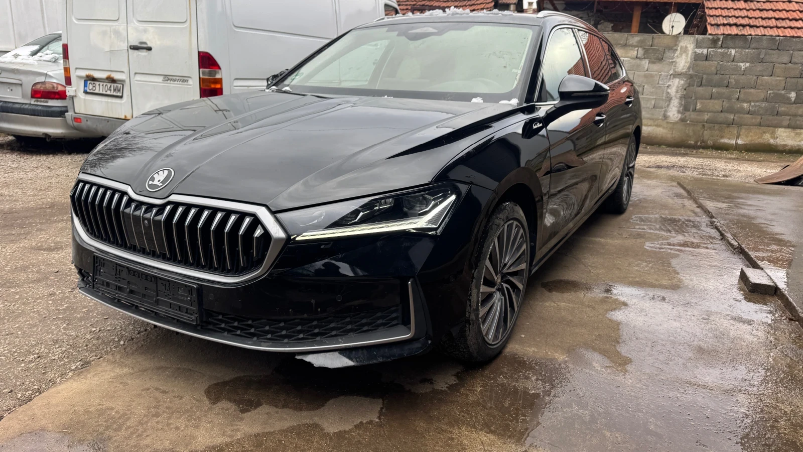 Skoda Superb 2024 Skoda Superb Combi 1.5 TSI mHEV 110kW L&K, снимка 1