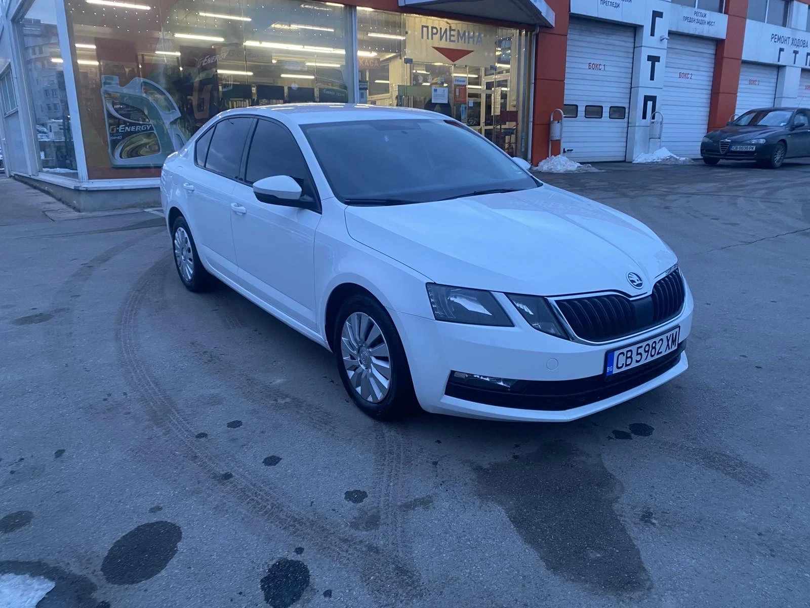 Skoda Octavia 1.6tdi - изображение 2
