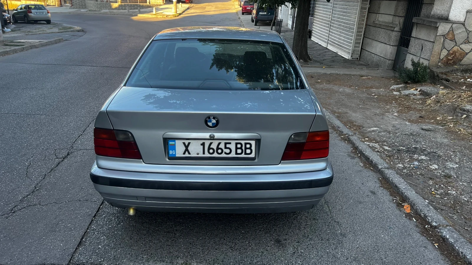 BMW 318 TDS - изображение 6