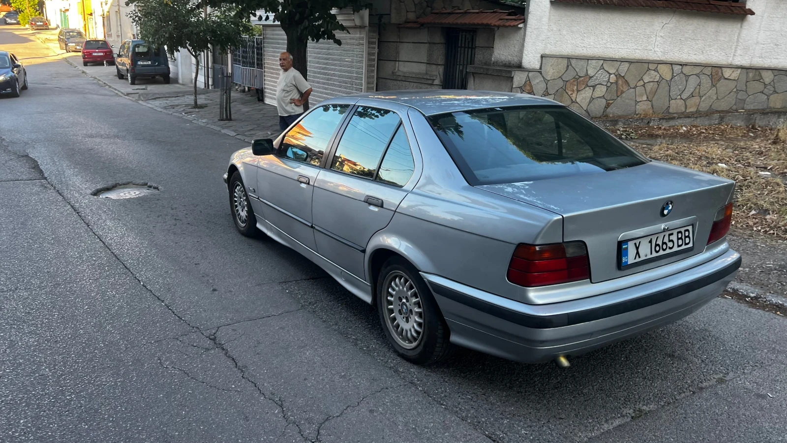 BMW 318 TDS - изображение 4