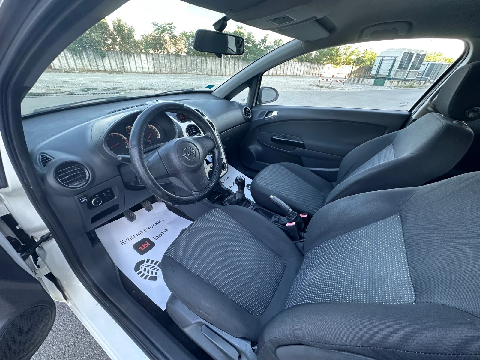Opel Corsa 1.2i GAZ  - изображение 9
