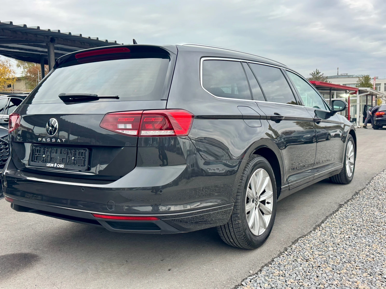 VW Passat 2.0 TDI DSG | Mobile.bg   5