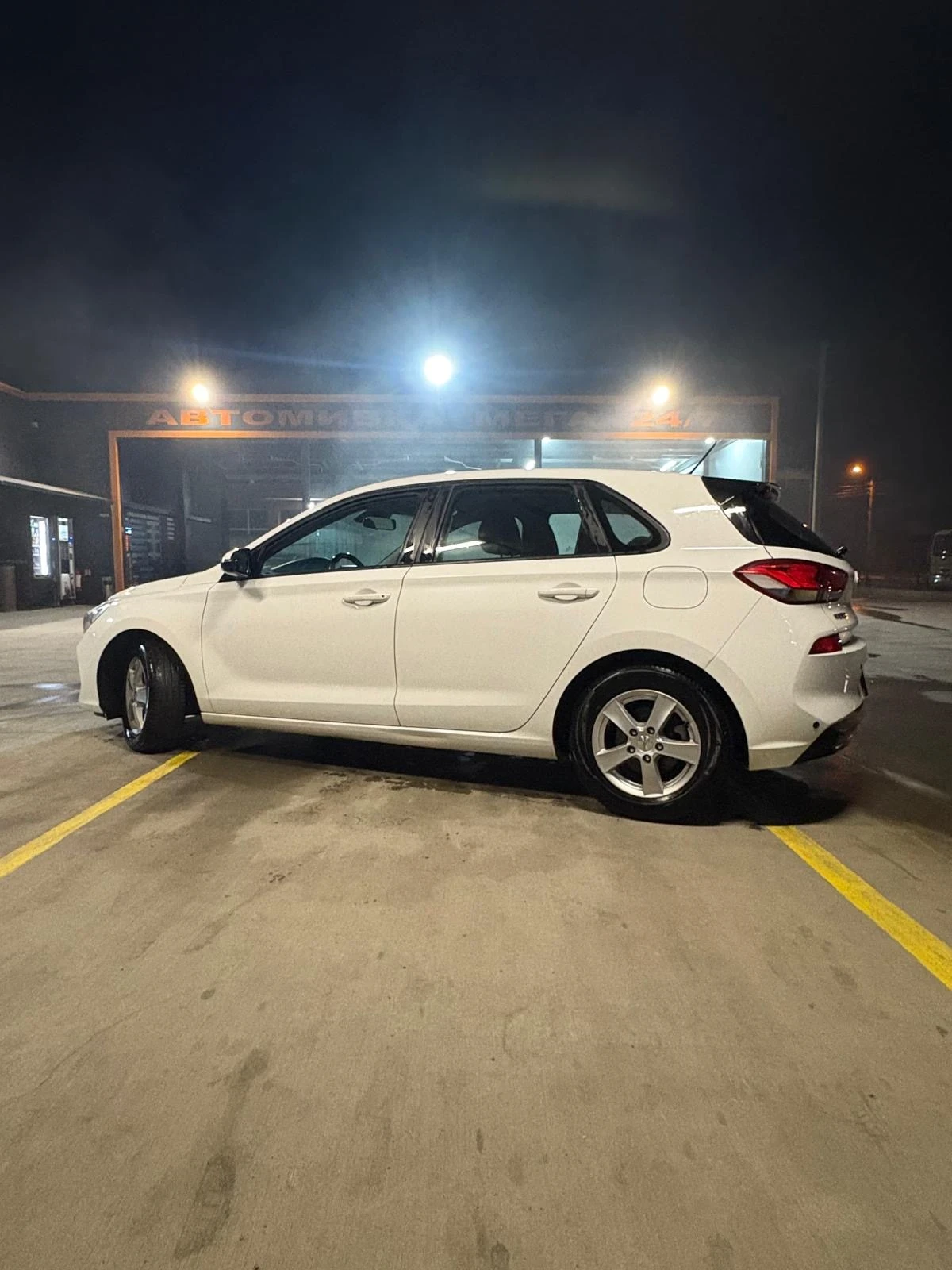 Hyundai I30 1.6 CRDi - изображение 4