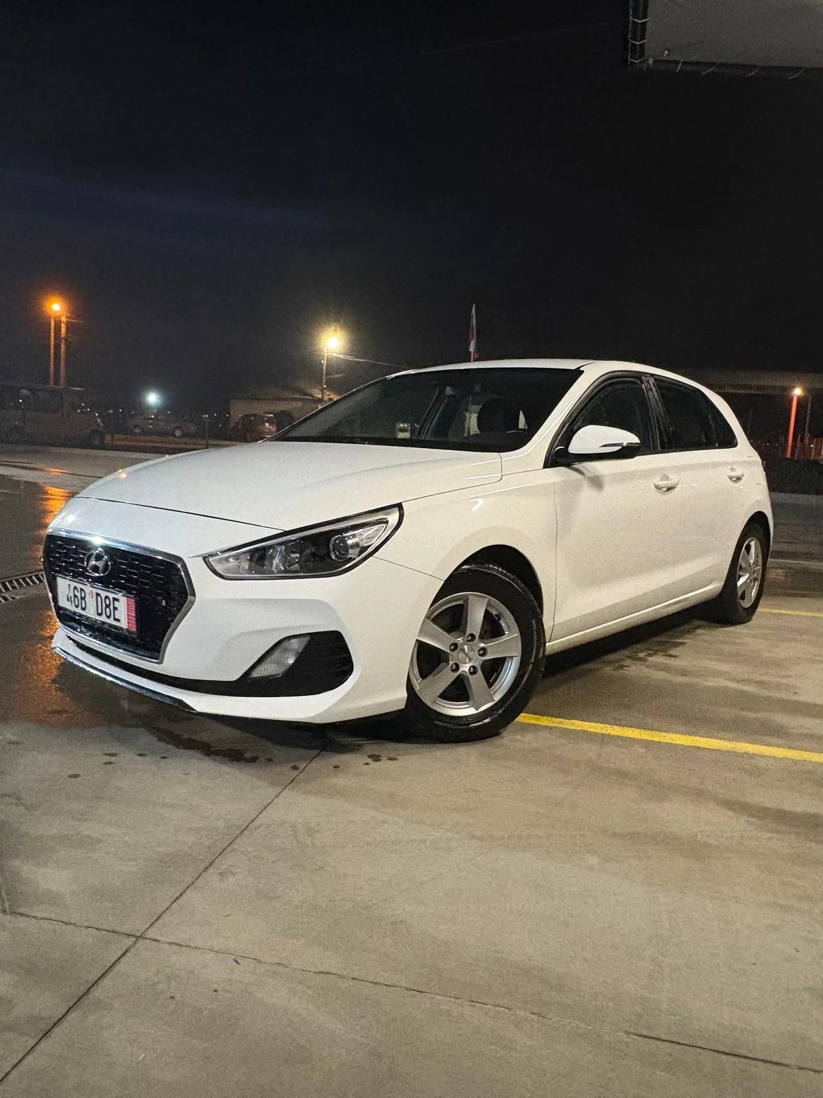 Hyundai I30 1.6 CRDi - изображение 2