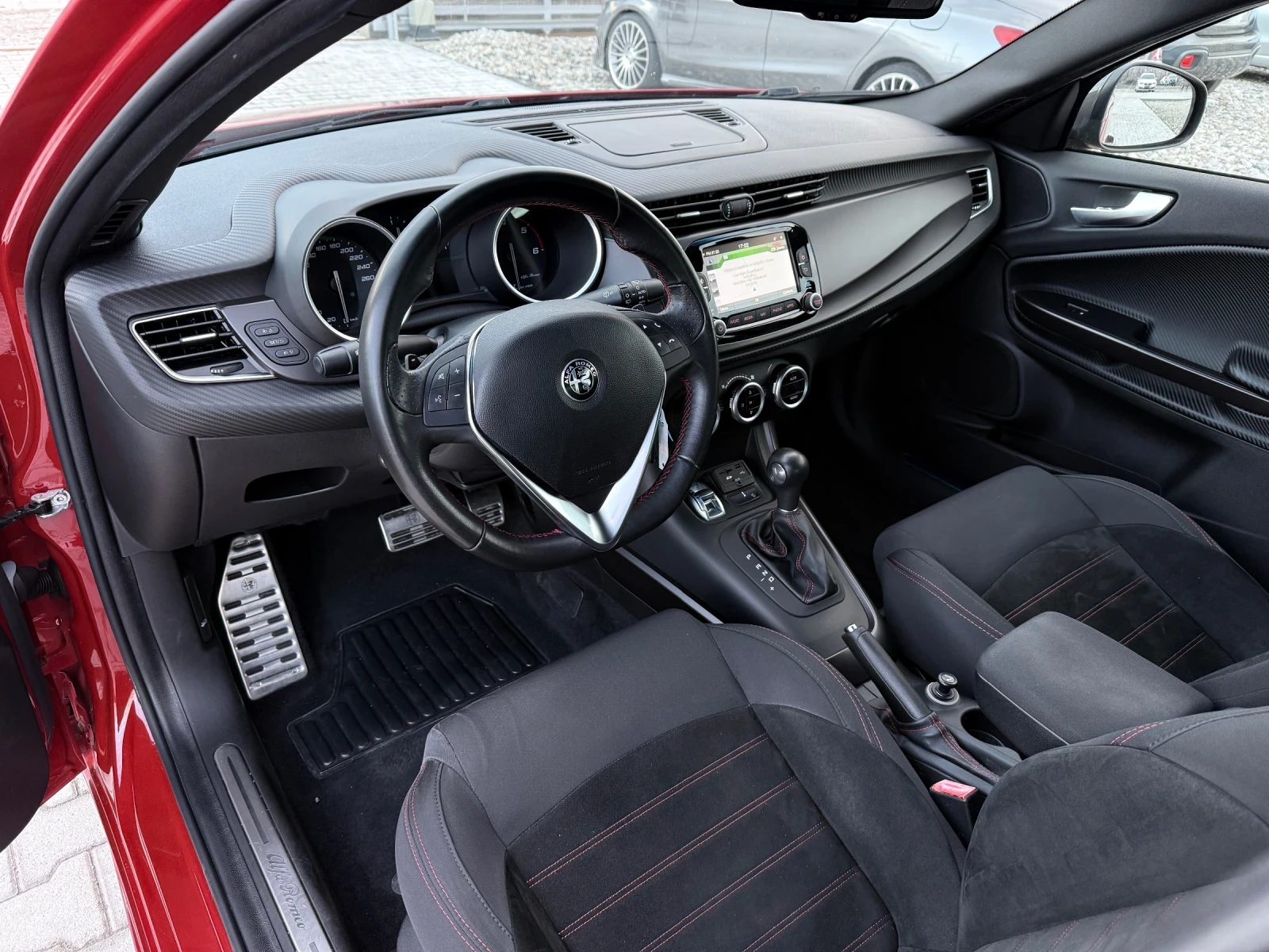 Alfa Romeo Giulietta 1.6 JTDm2 NAVI  - изображение 9