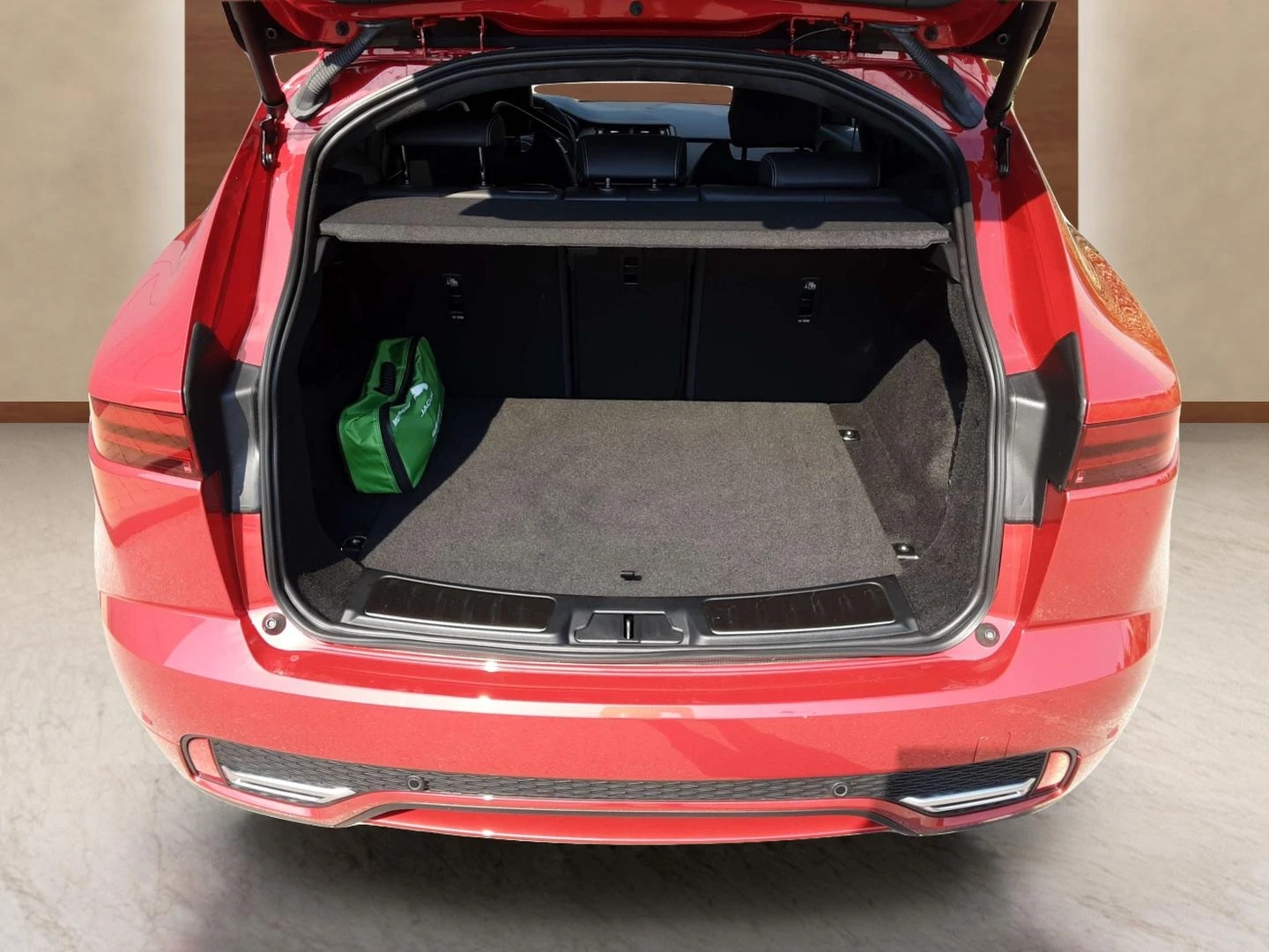 Jaguar E-pace 2.0 | Mobile.bg � ����������� 12