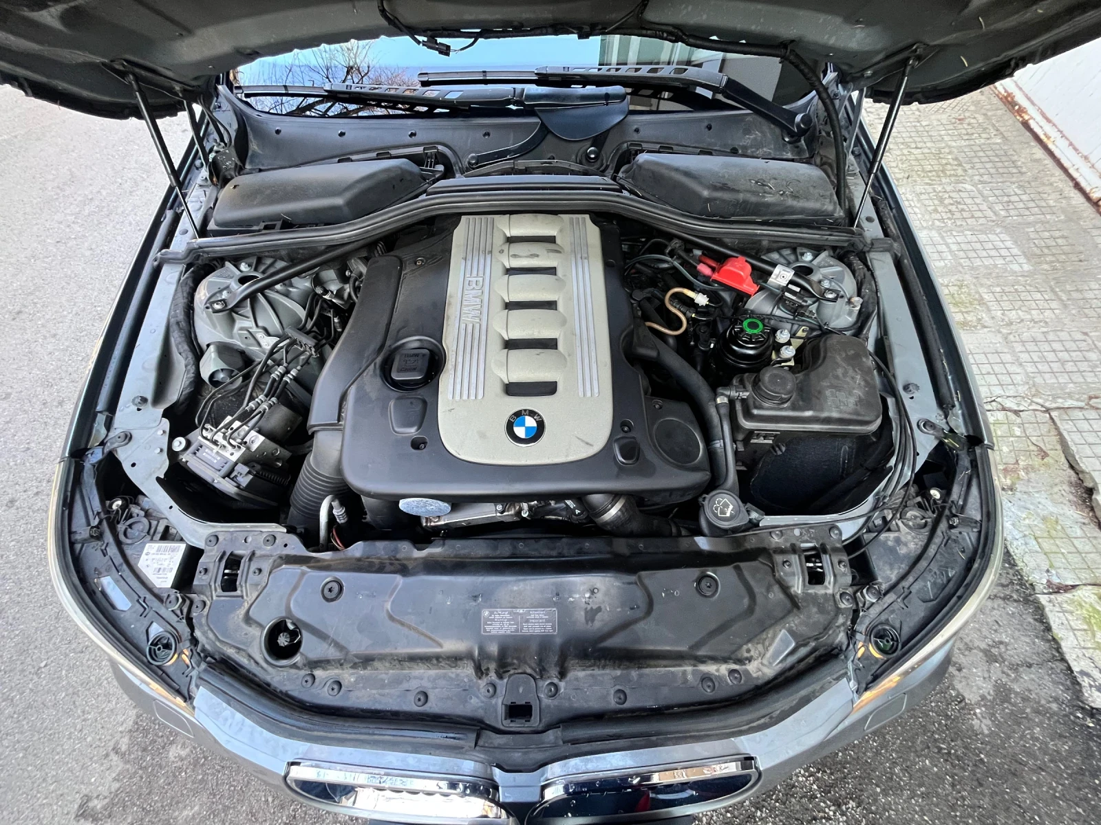 BMW 530 E61 530XD, снимка 10 - Автомобили и джипове - 53743869