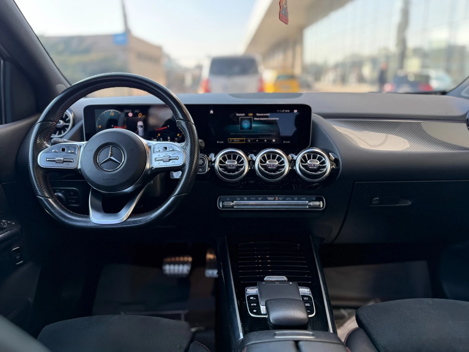 Mercedes-Benz B 200 6 МЕСЕЦА ГАРАНЦИЯ/163к.с. AMG Line/Ambient, снимка 9 - Автомобили и джипове - 53747115