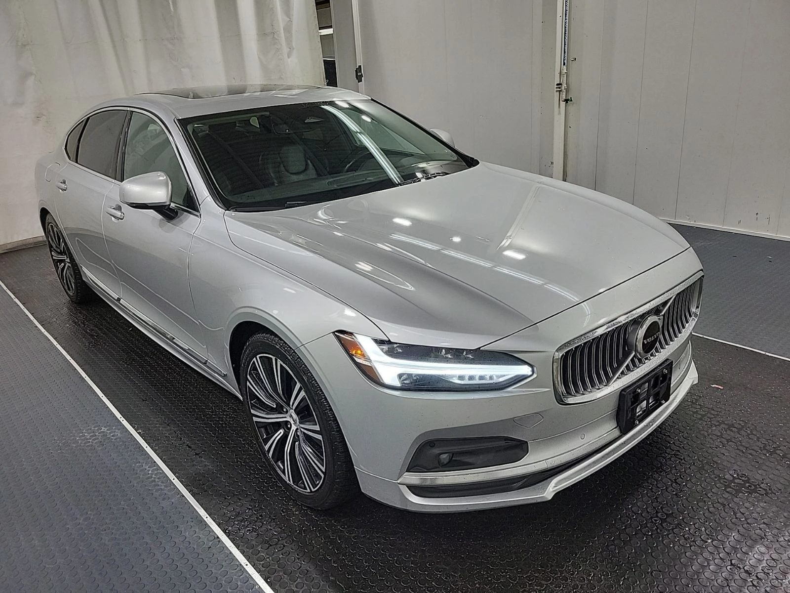 Volvo S90 INSCRIPTION АВТО КРЕДИТ, снимка 2 - Автомобили и джипове - 53951112
