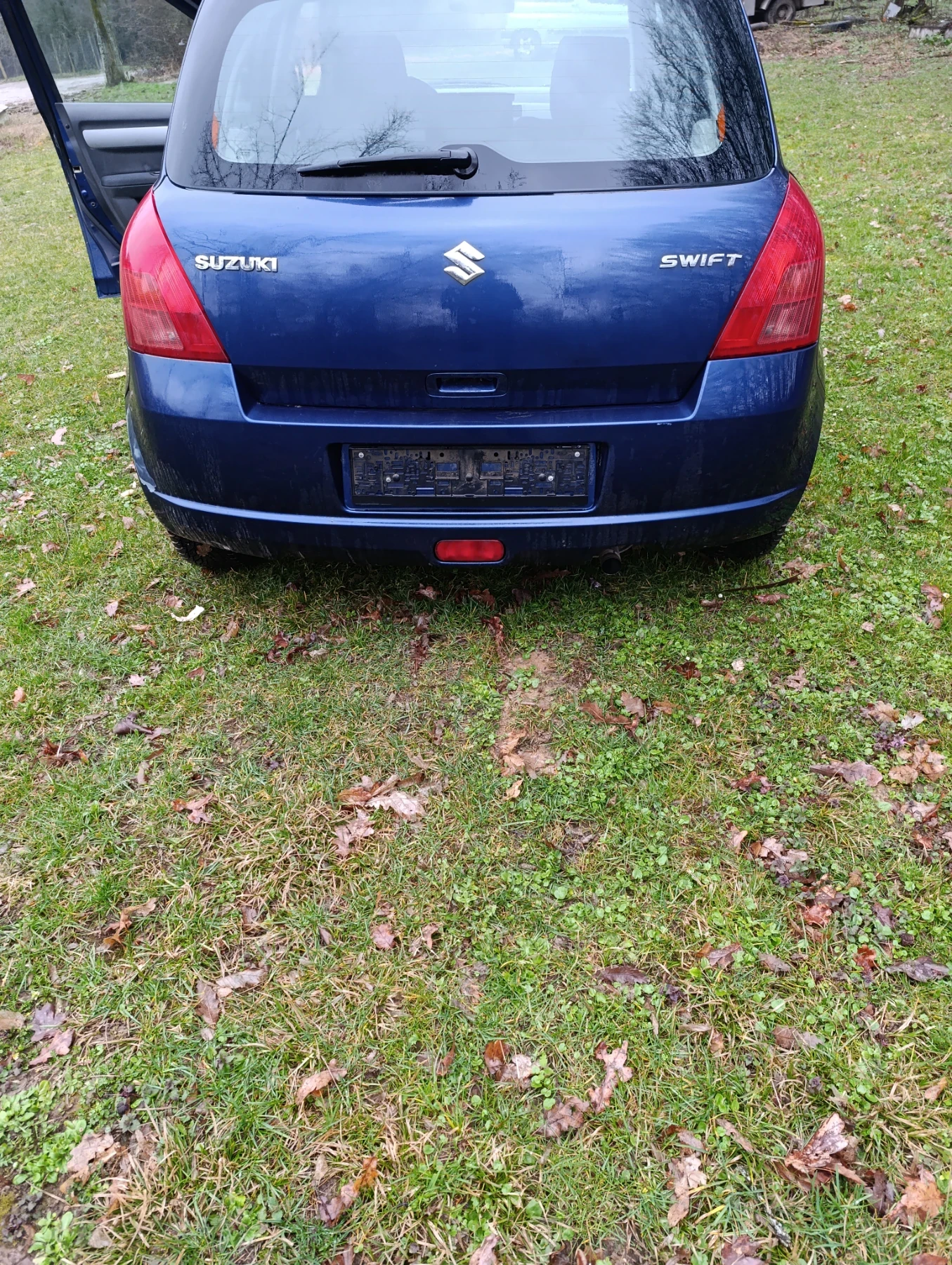 Suzuki Swift, снимка 7 - Автомобили и джипове - 53951545