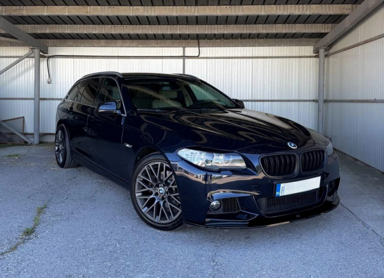 BMW 520, снимка 2 - Автомобили и джипове - 54704725