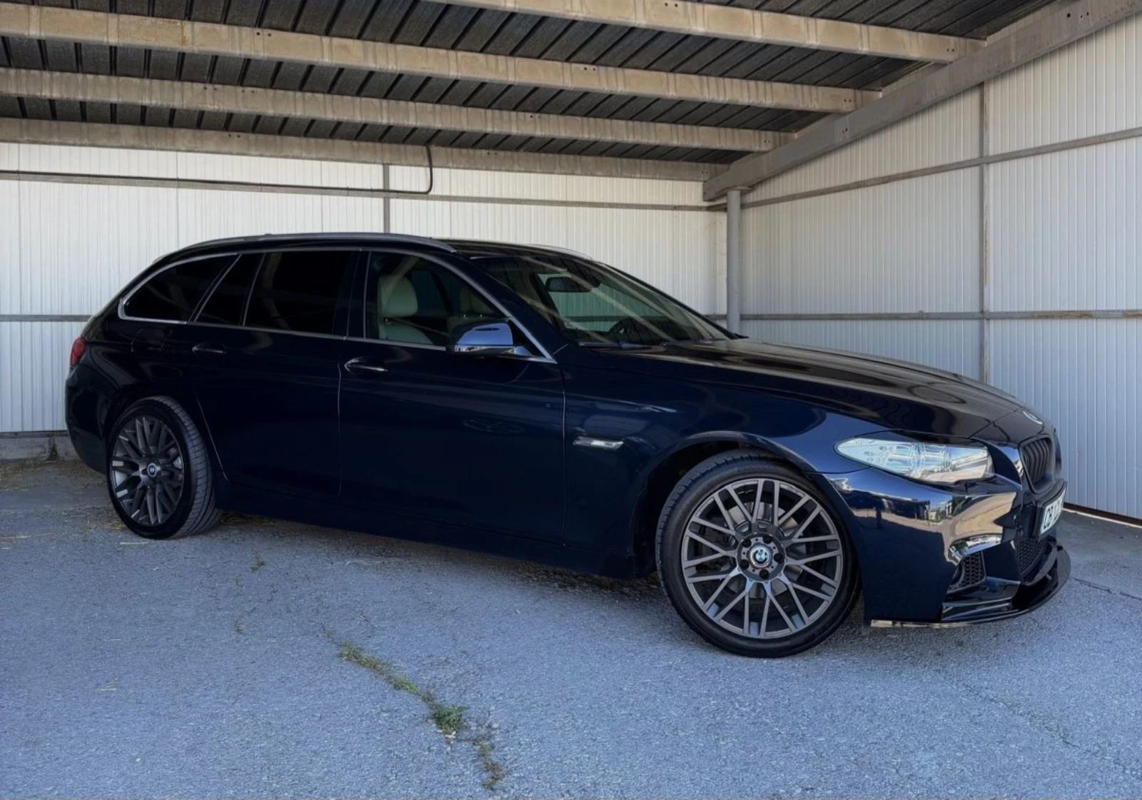 BMW 520, снимка 4 - Автомобили и джипове - 54704725