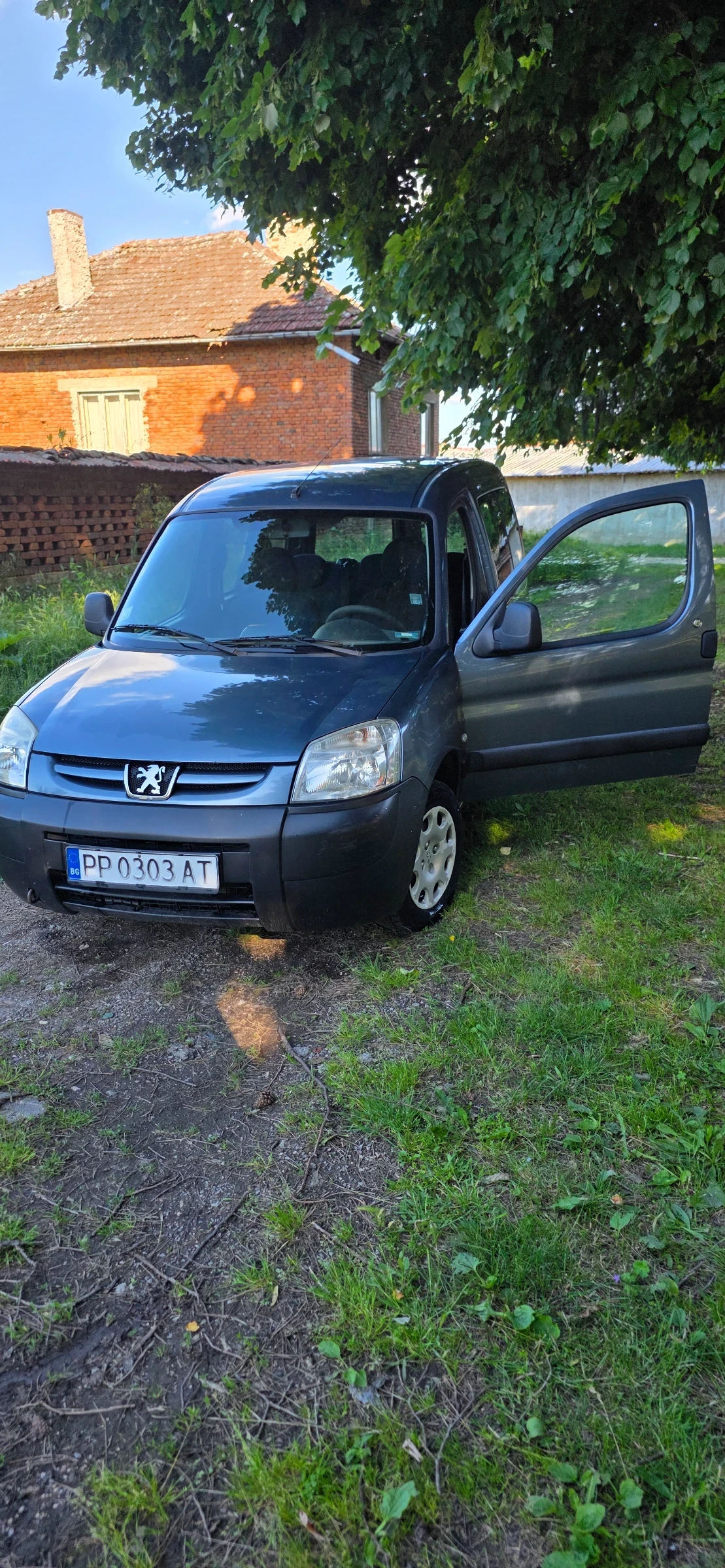 Peugeot Partner N1, снимка 2 - Автомобили и джипове - 54905819
