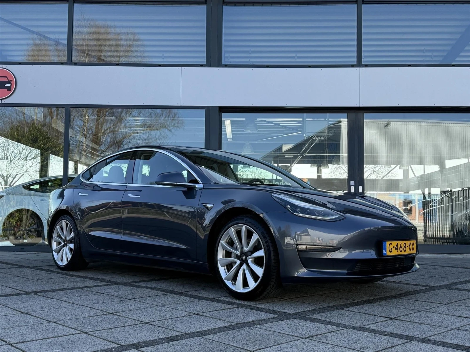 Tesla Model 3 LR, снимка 17 - Автомобили и джипове - 55153799