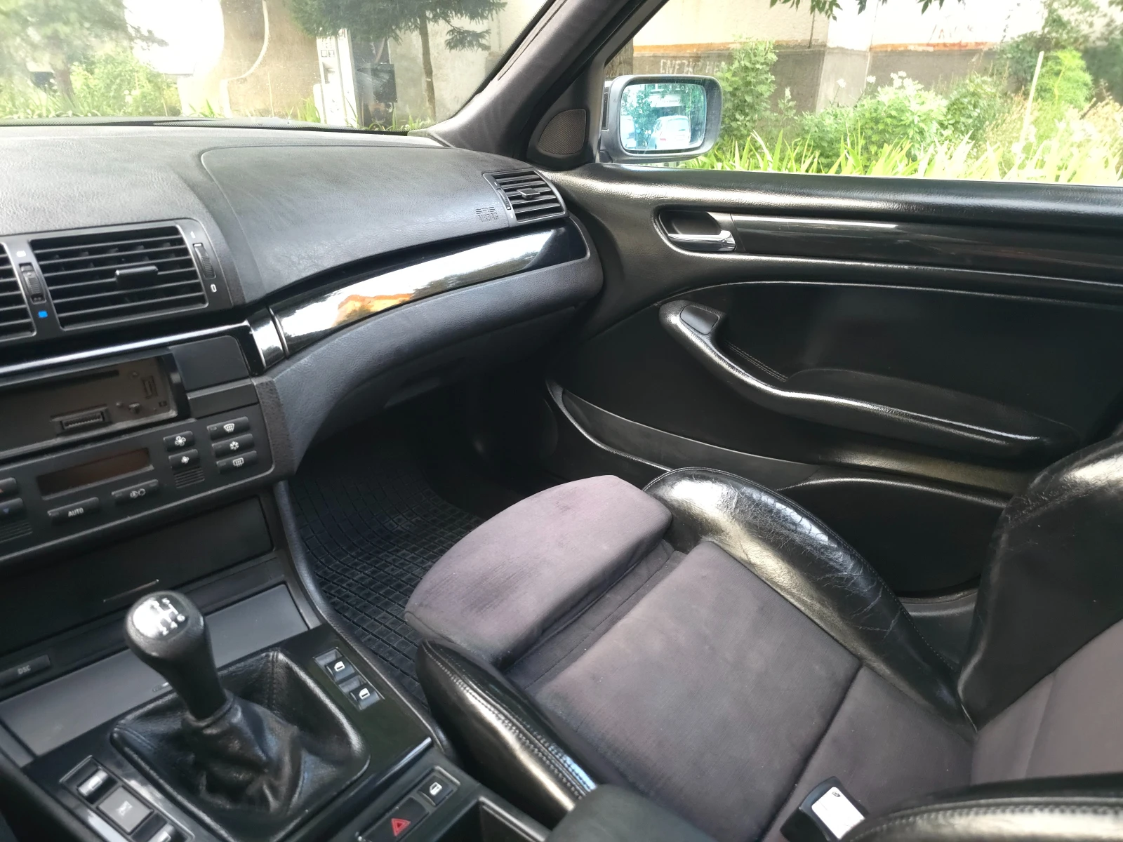 BMW 320 е46, снимка 8 - Автомобили и джипове - 55192497