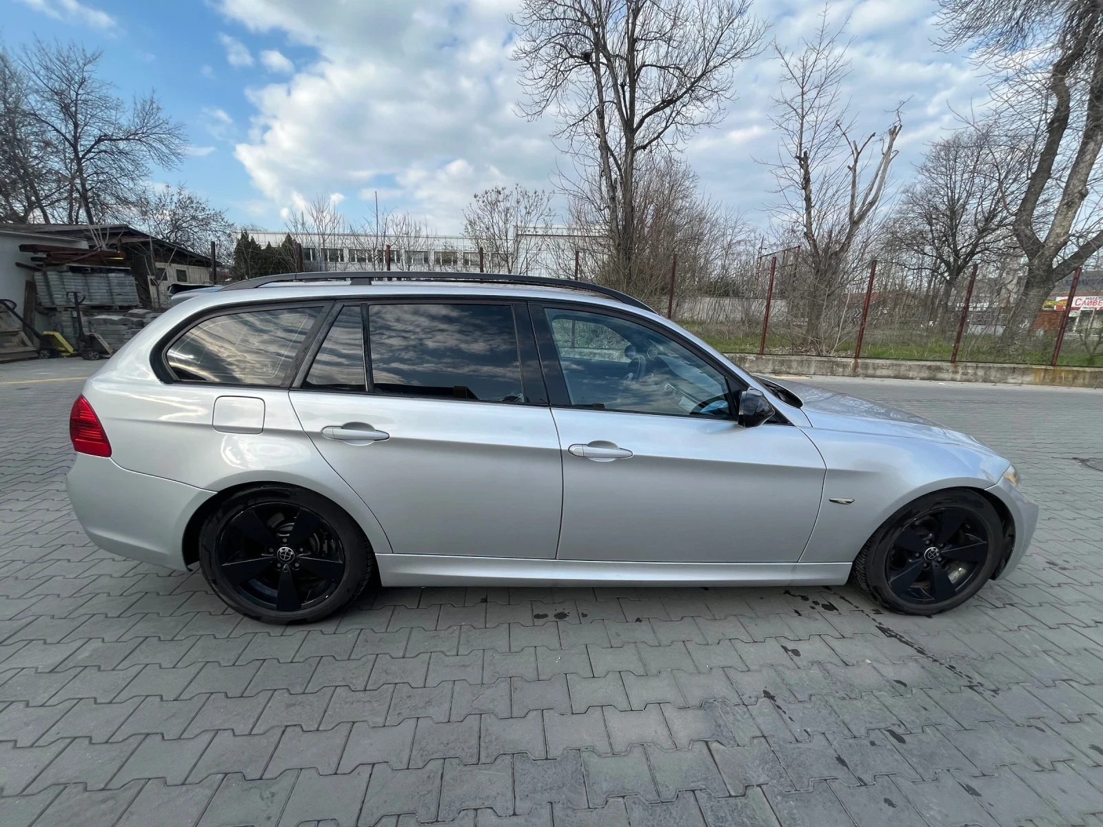 BMW 320 Е91 М47, снимка 6 - Автомобили и джипове - 55275169