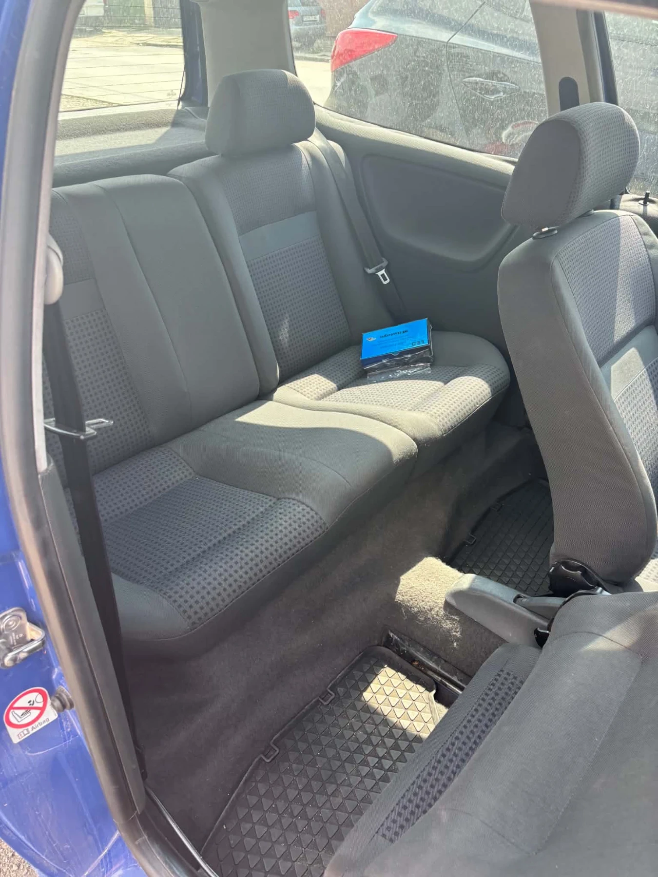 VW Polo 1.4, снимка 5 - Автомобили и джипове - 55980037