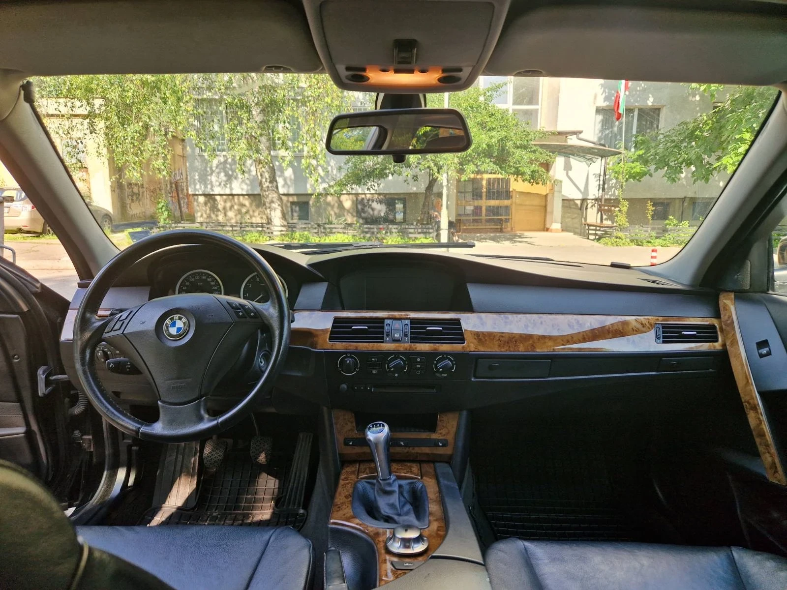 BMW 530, снимка 6 - Автомобили и джипове - 56072246