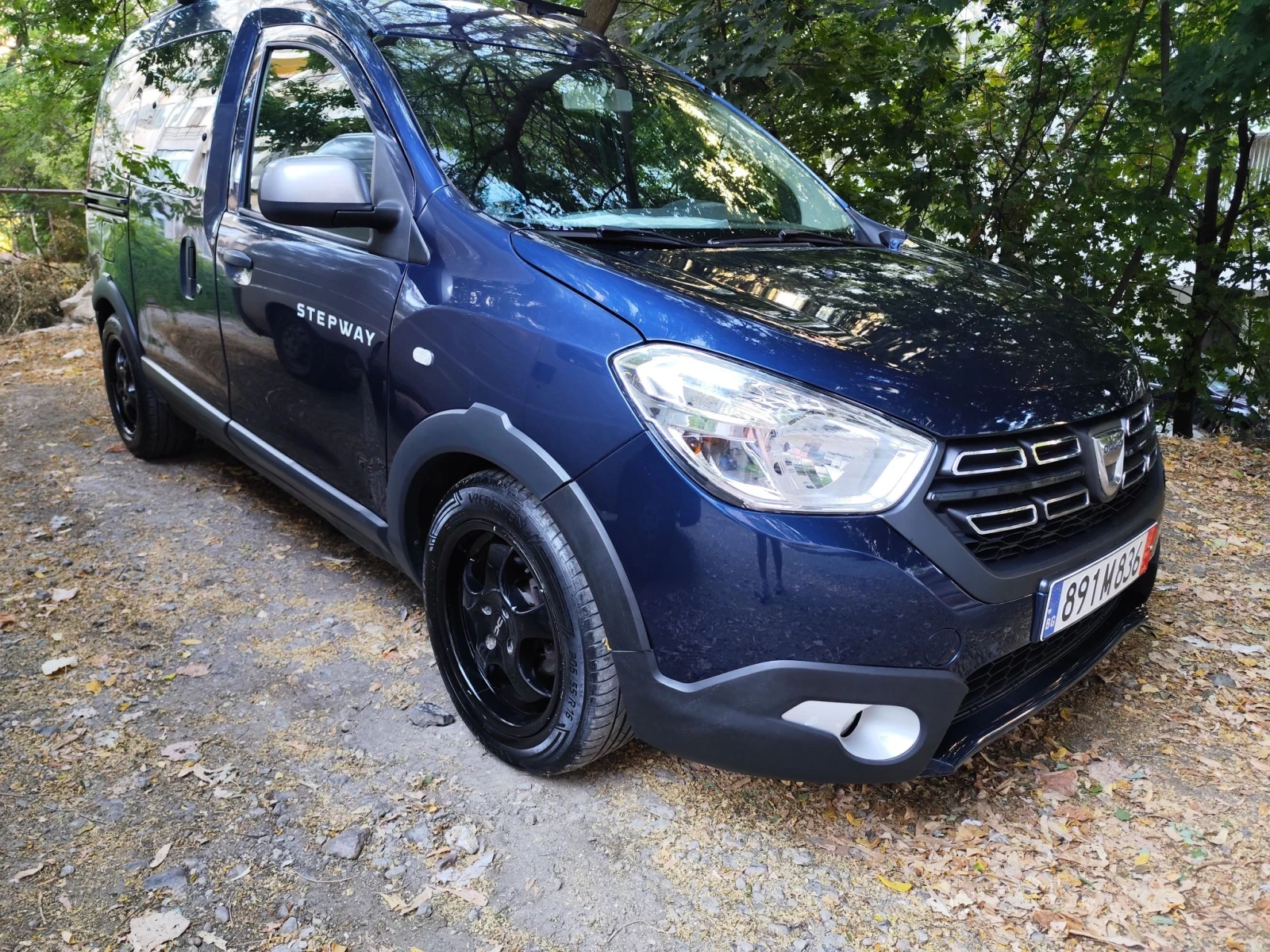 Dacia Dokker Stepway , снимка 12 - Автомобили и джипове - 56151349