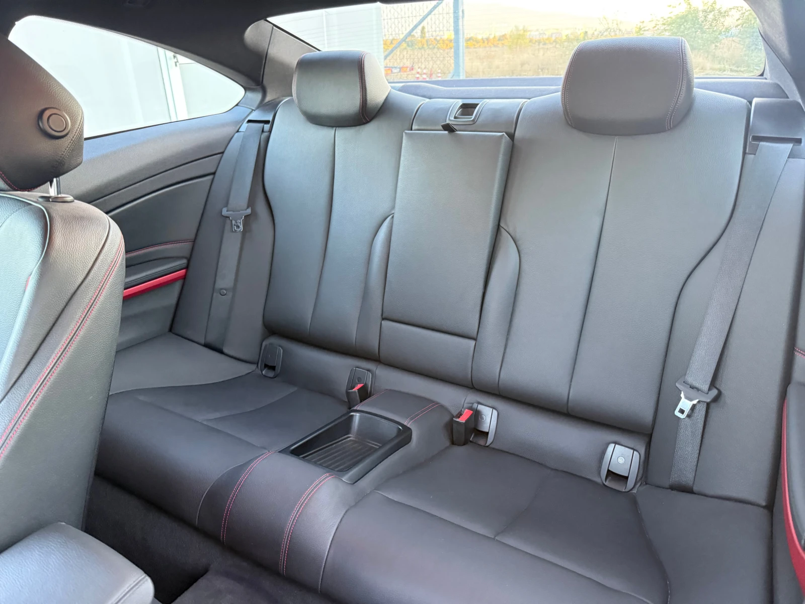 BMW 420 XENON* ПОДГРЕВ* КОЖА* LED* NAVI* SWISS, снимка 9 - Автомобили и джипове - 56316204