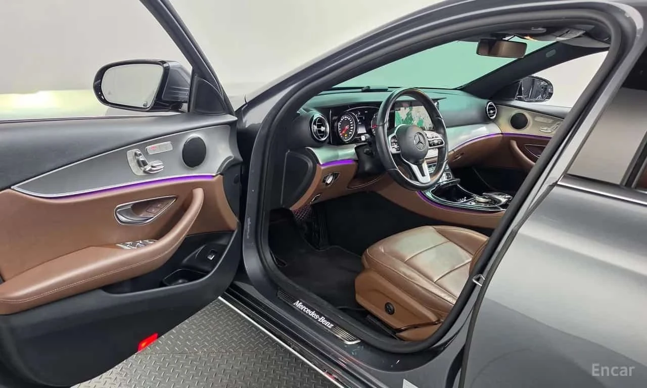 Mercedes-Benz E 300 * Avantgarde * ��������� ���� �� �������� | Mobile.bg � ����������� 10