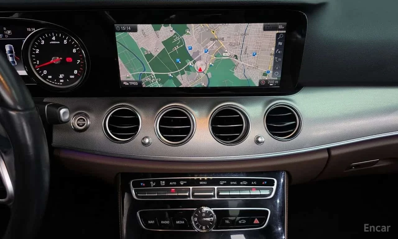 Mercedes-Benz E 300 * Avantgarde * ��������� ���� �� �������� | Mobile.bg � ����������� 14