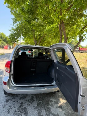 Toyota Rav4 2.2 D-4D 4x4, снимка 7