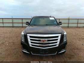 Cadillac Escalade LUXURY, снимка 2