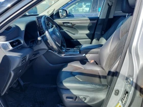 Toyota Highlander HYBRID LIMITED | ЧЕРЕН САЛОН | БЕЗ ИНЦИДЕНТИ | , снимка 6 - Автомобили и джипове - 53655860
