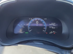 Toyota Highlander HYBRID LIMITED | ЧЕРЕН САЛОН | БЕЗ ИНЦИДЕНТИ | , снимка 7 - Автомобили и джипове - 53655860