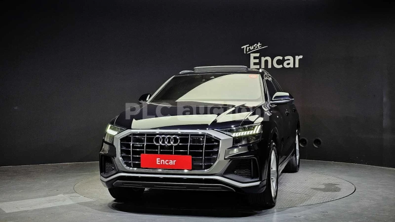 Audi Q8, снимка 3 - Автомобили и джипове - 48718761