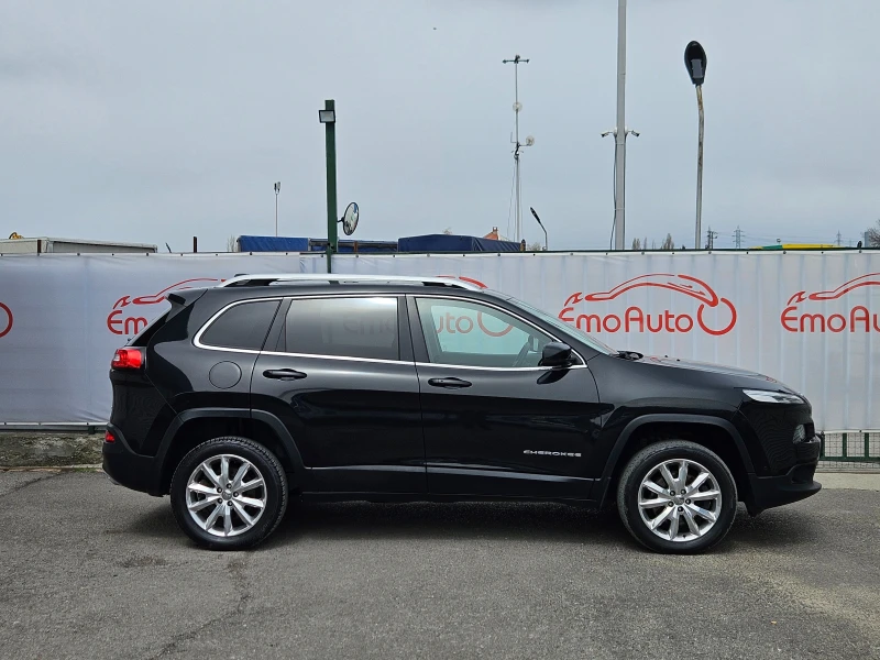 Jeep Cherokee 2.2D/Limited/BLACK FRIDAY/LED/КАМЕРА/NAVI/БЛУТУТ, снимка 2 - Автомобили и джипове - 52280365