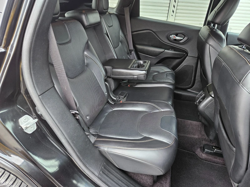 Jeep Cherokee 2.2D/Limited/BLACK FRIDAY/LED/КАМЕРА/NAVI/БЛУТУТ, снимка 16 - Автомобили и джипове - 52280365