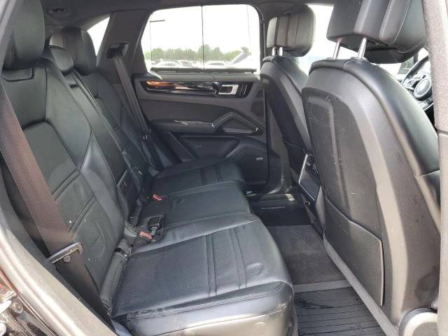 Porsche Cayenne  - изображение 10