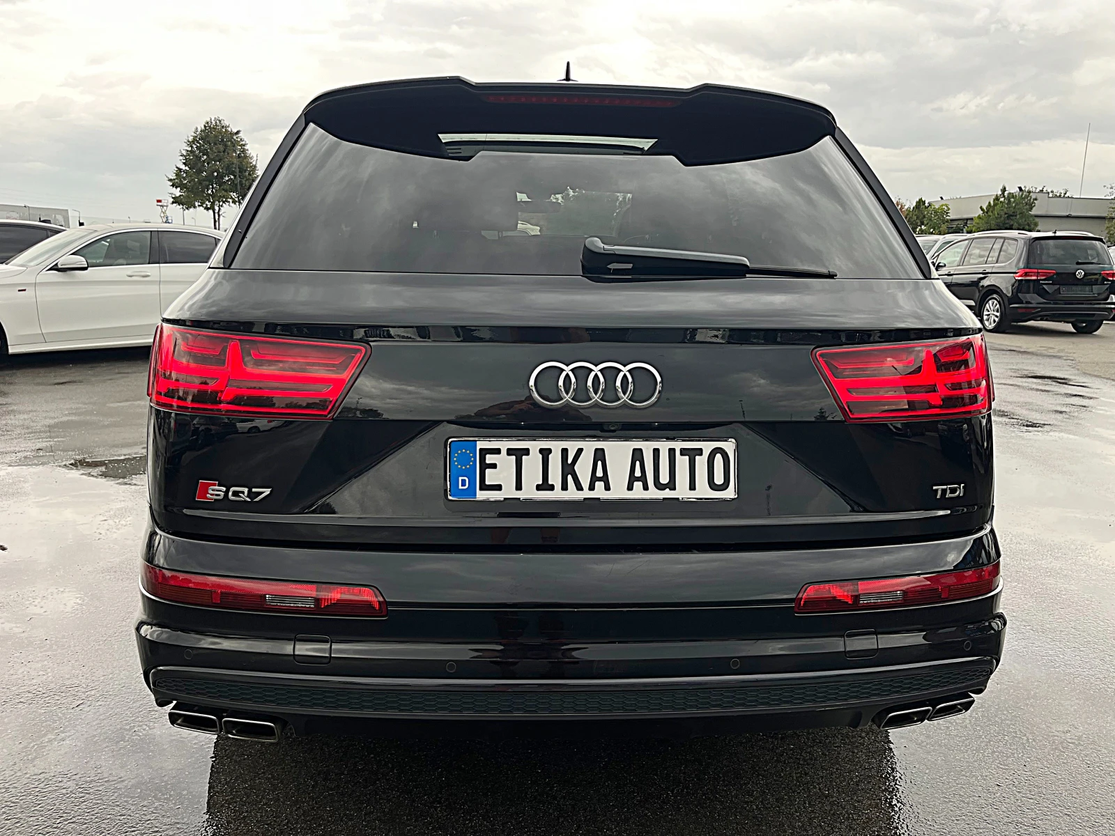 Audi SQ7 BLACK EDITION-MATRIX-DISTRONIK-7МЕСТА-HEAD UP-FULL - изображение 6