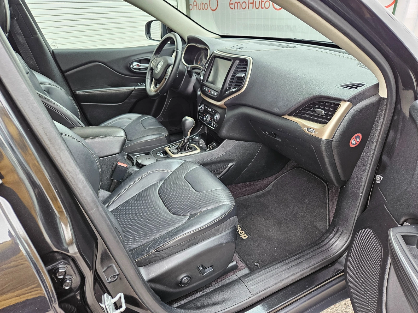 Jeep Cherokee 2.2D/Limited/4X4/9/LED//NAVI//EURO 6 | Mobile.bg   15